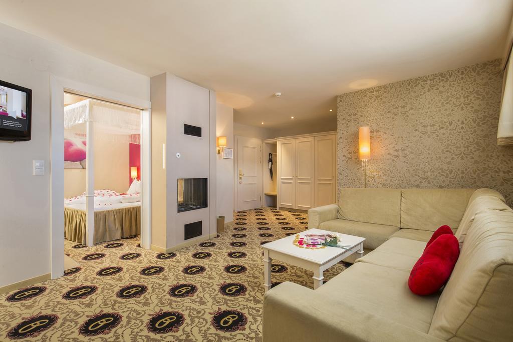 Alpen-herz Romantik & - Adults Only 4*